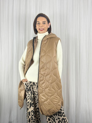 Judith gilet in camel