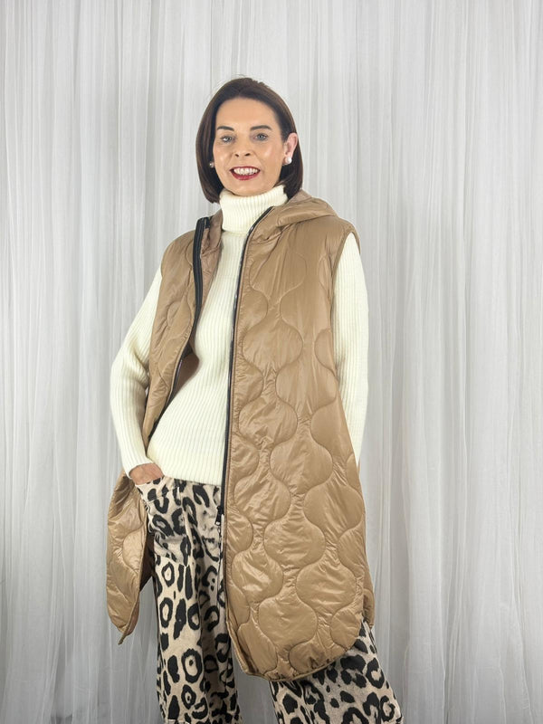 Judith gilet in camel