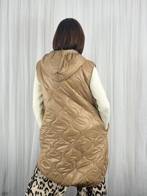 Judith gilet in camel