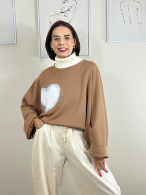 white heart top in Navy Camel