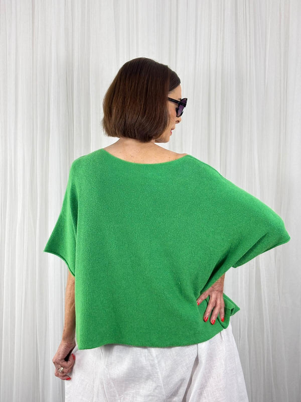 Saliyan knitwear in emerald green