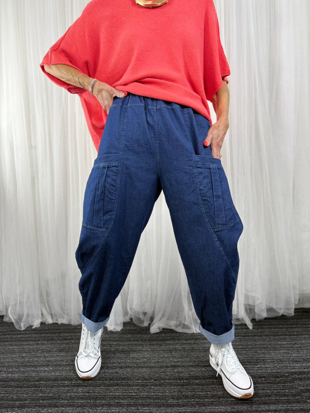 Jessica Cocoon Denim Style Trouser in dark wash