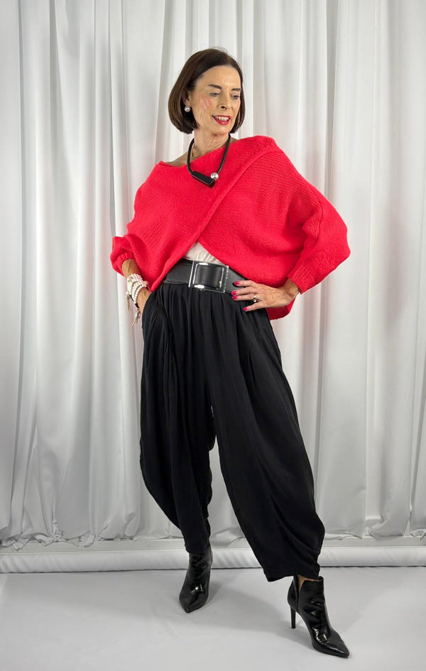 Enzo crossover knitwear in ruby red