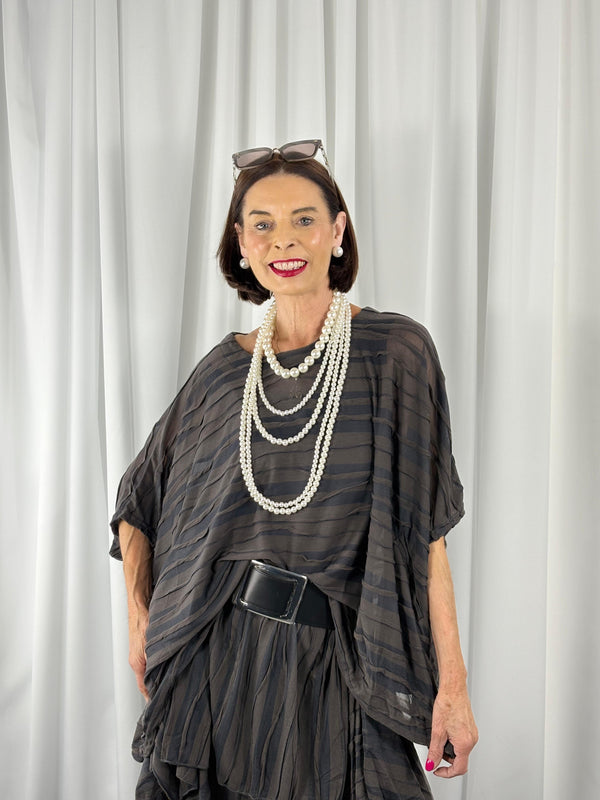 Toni quirky co-ord suit in slate grey