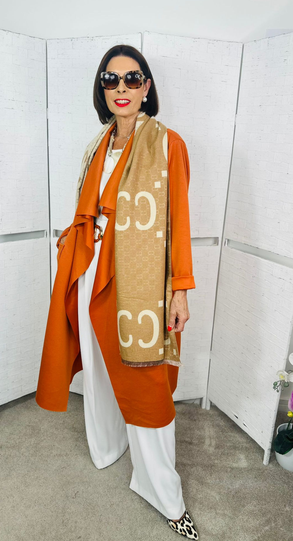 Winnifred reversible scarf in camel and beige