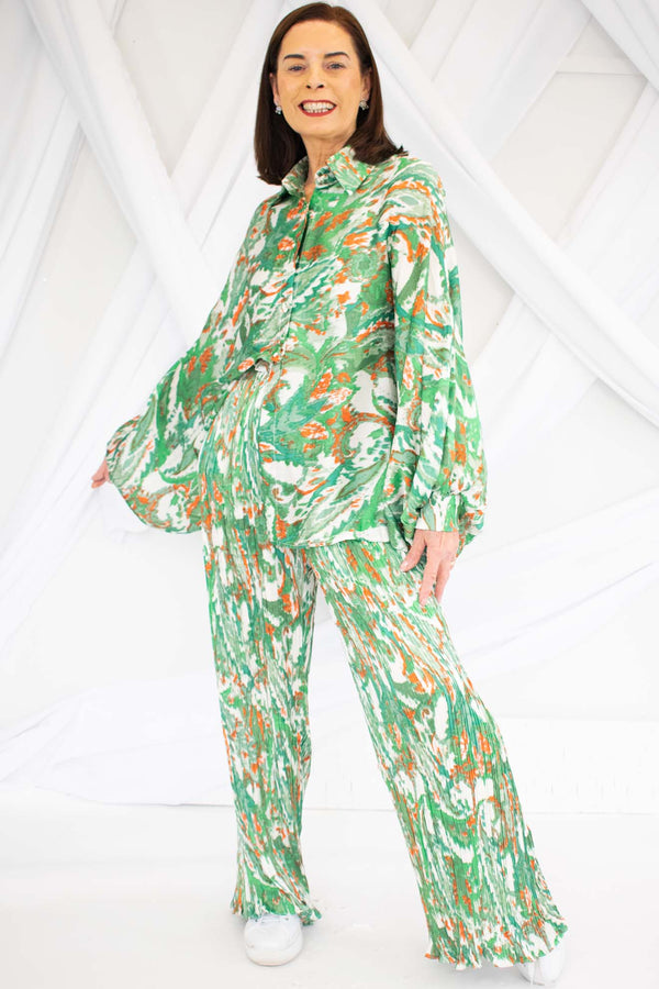 Alaina Abstract Print Batwing Suit in Green and Orange