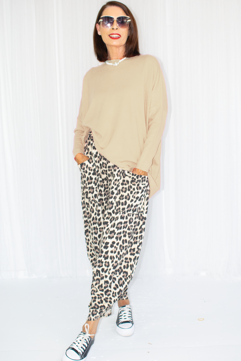 Sarah Super Soft Slouch Knit in Beige