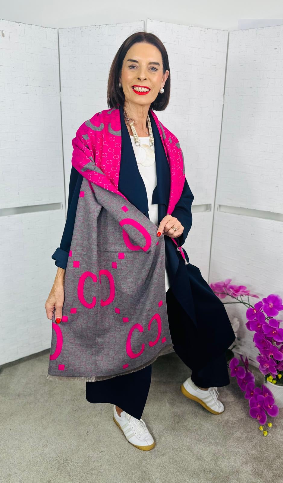 Winnifred reversible scarf in pink and grey