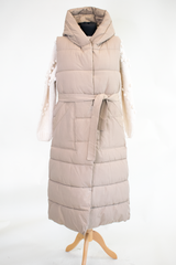 Naya Hooded Puffer Gilet with Quilted Design in Mocha