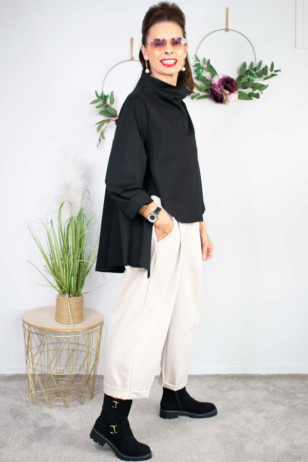 Scoop Waterfall Top in Black