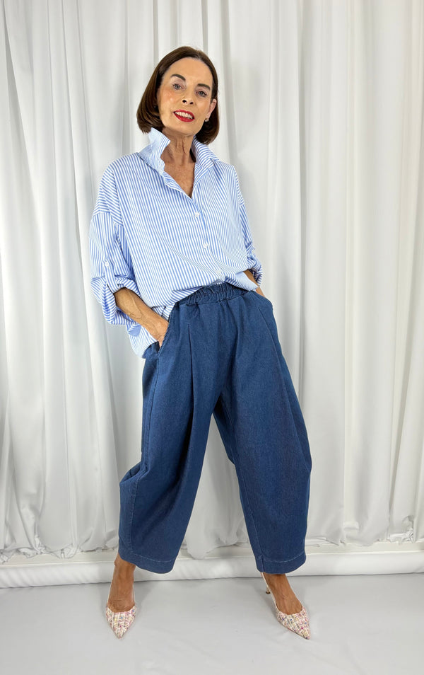 Amalfi barrel shape jeans in pre wash