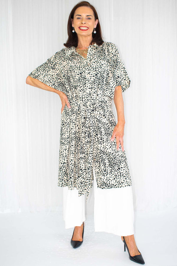Annalise Patterned Shirt Dress/Tunic in Leopard Print