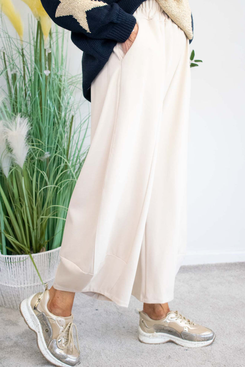 Lucia Scuba Cocoon Trouser in Cream