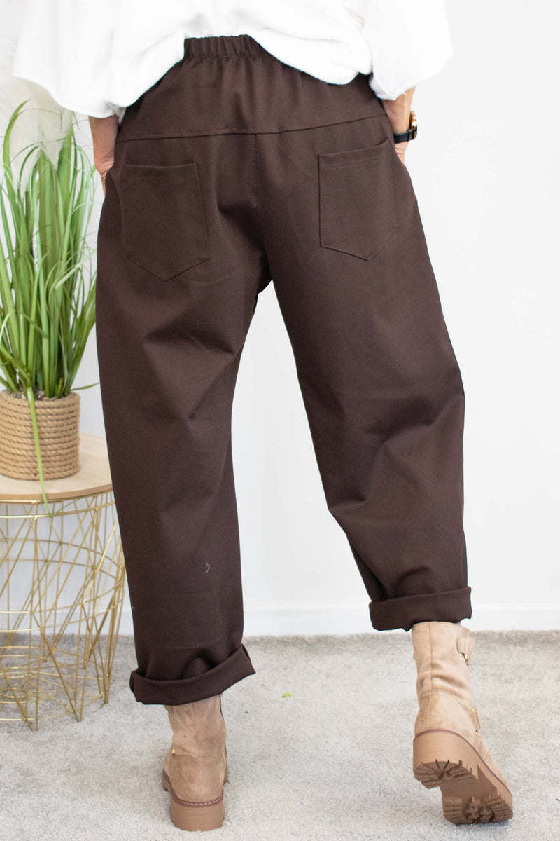 Melina Scuba Cocoon Trouser in Chocolate