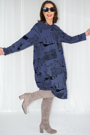 Gabriella Contrast Print Cocoon Dress in Navy