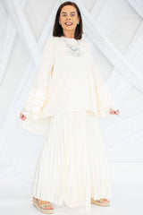 Sané Floaty Pleated Suit  in Cream