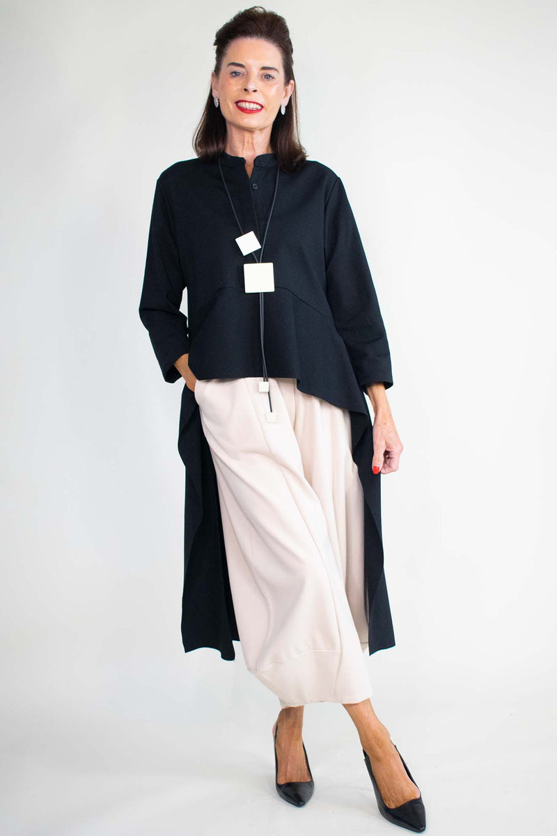Hailey High Low Scuba Top in Black