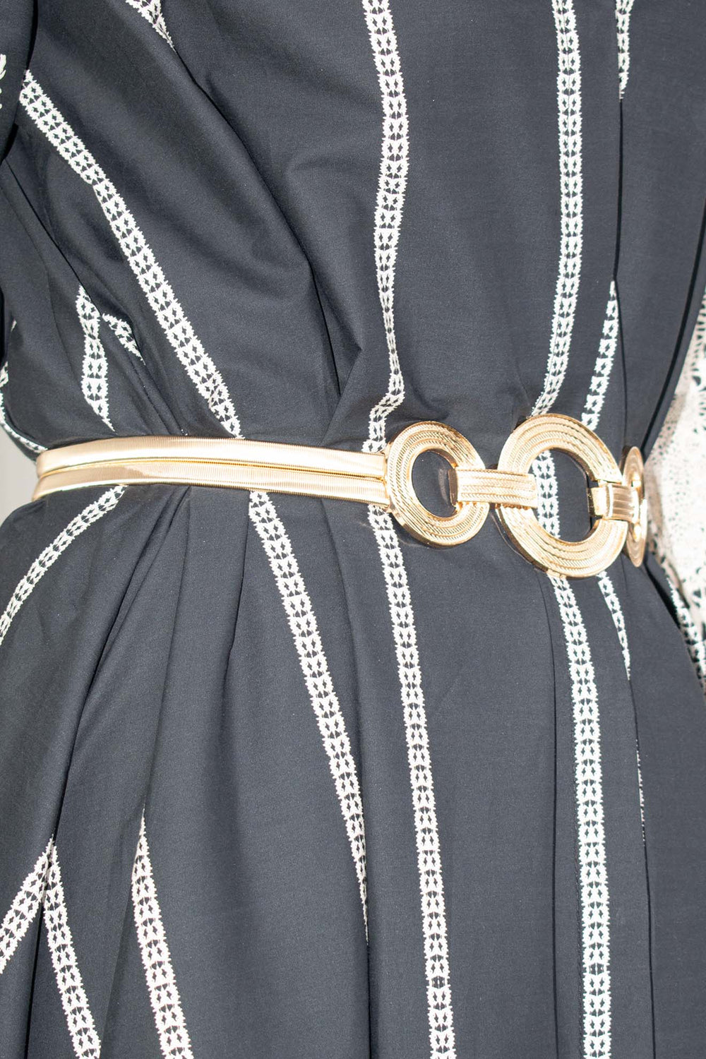 Slinky Circle Buckle Belt in Gold - Bond Street Store