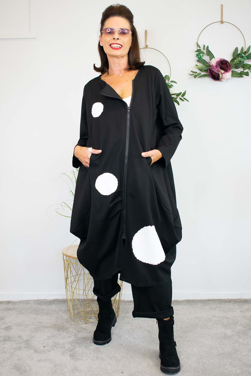 pisa Jacket in Classic Black spring summer weight