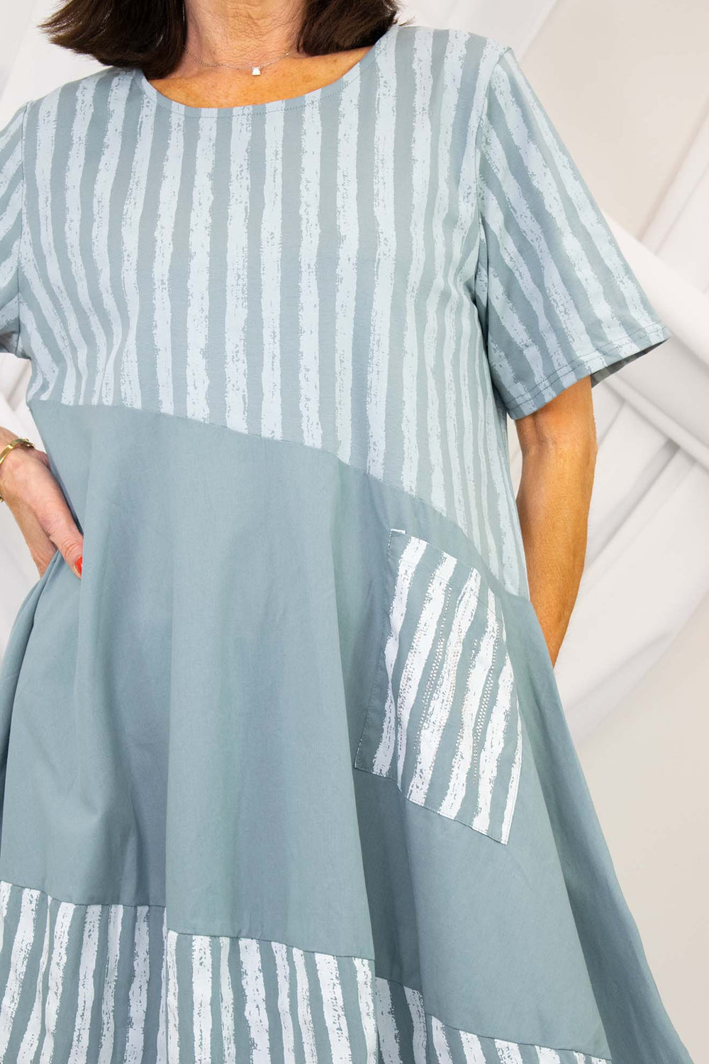 Ava Cocoon Dress In Teal