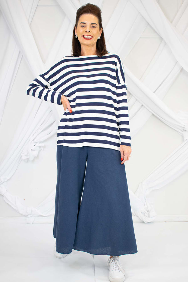 Luxury Seamless Long Sleeved Striped Top in Navy