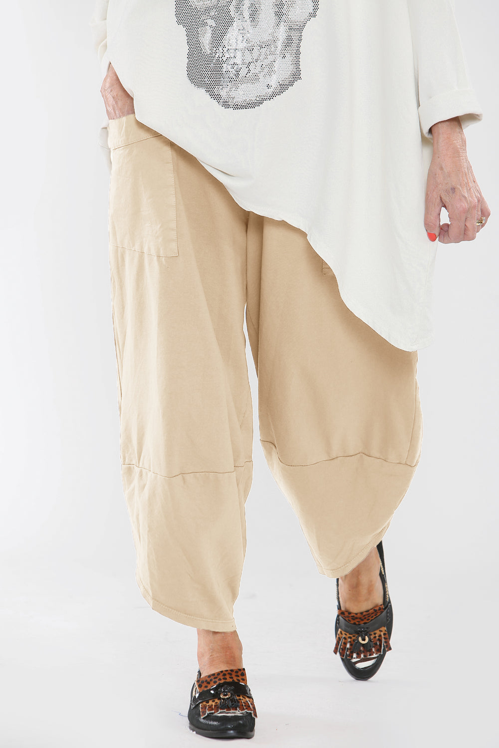 Corse Balloon Jogger in cream