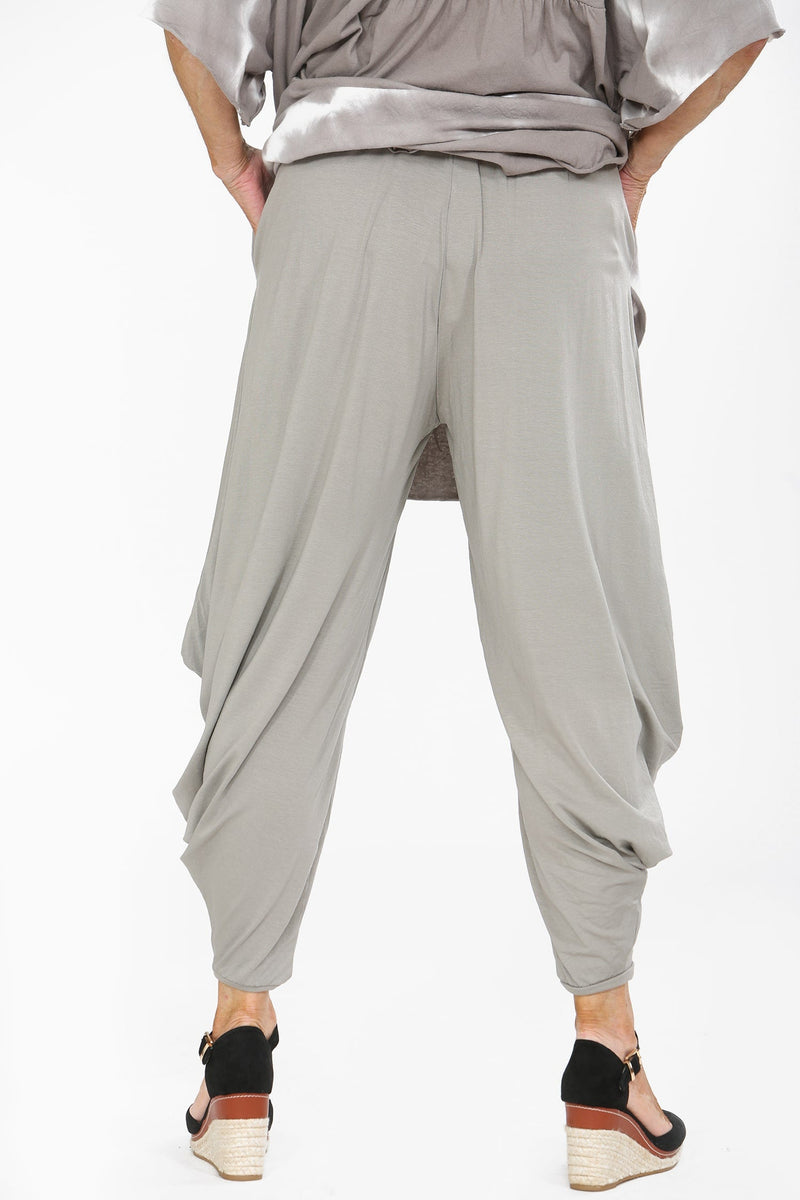 Balloon Style Harlem Trousers in Biscuit 23ss