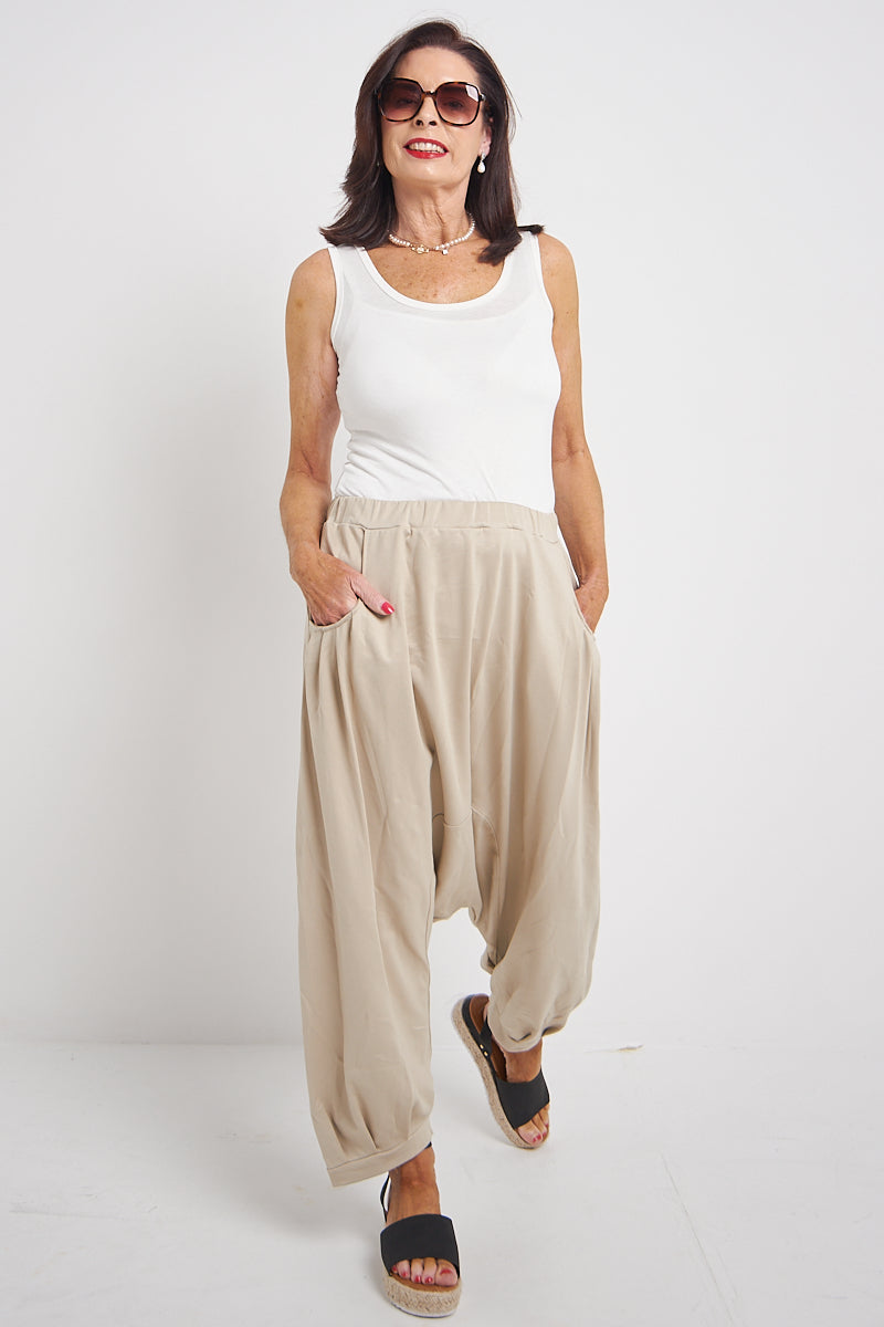 Venice Collection Basic Vest In Warm Beige