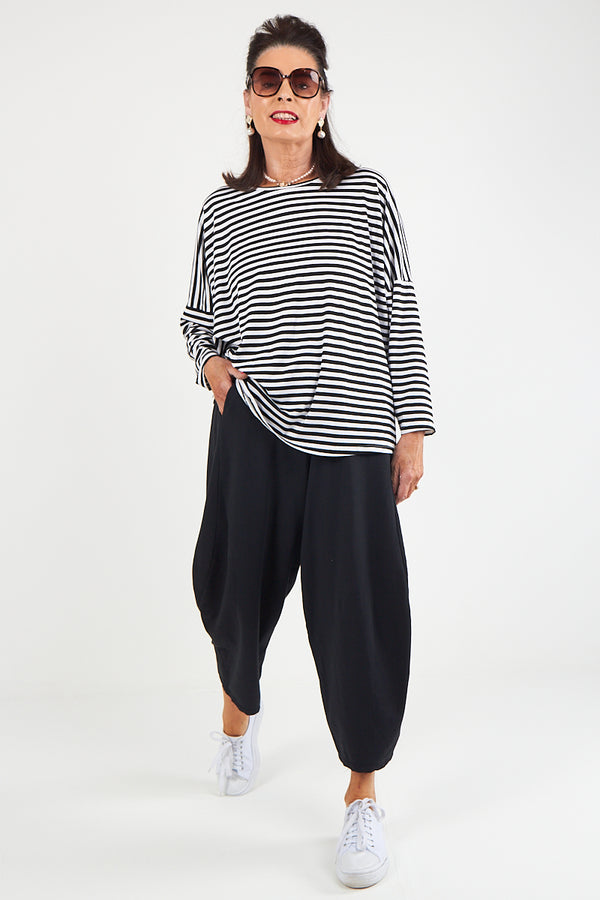 Vannesa Striped Top In Black